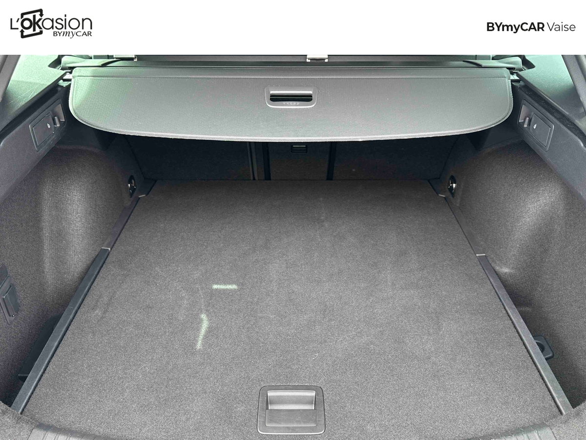 Cupra Leon Sportstourer 1.5 eTSI Hybrid 150 ch DSG7 — photo 13