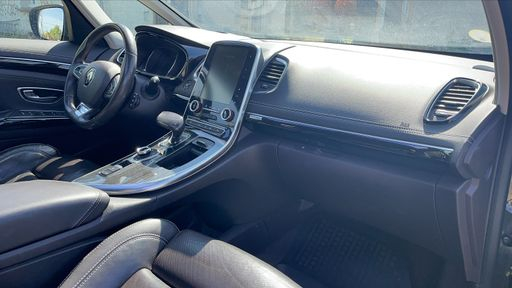 Renault Espace 1.6 dCi 160 EDC6 - Initiale Paris – 2016 – 112985 km – Diesel – Boîte Automatique — photo 70