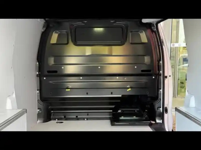 Fiat Scudo fg m 2.2 diesel 150ch pack premium connect automatique — photo 15