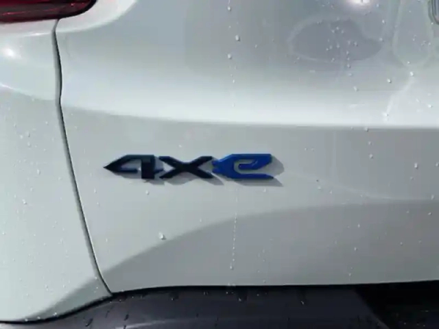 Jeep Renegade 1.3 gse t4 240ch 4xe s at6 — photo 11