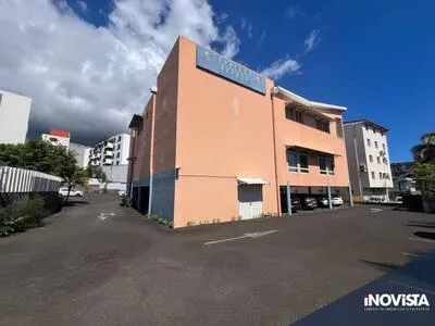 Location Bureaux 120 m2 à Sainte-Clotilde