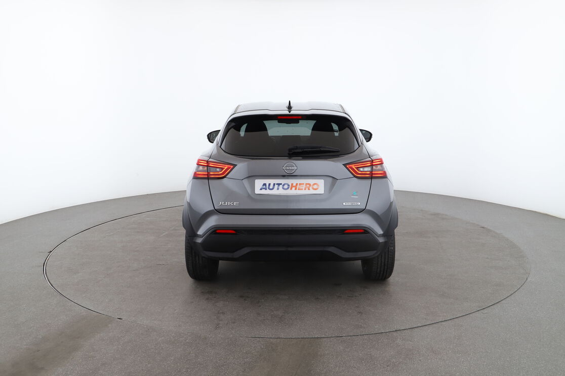Nissan Juke 1.6 Hybrid N-Connecta — photo 4