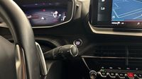 Peugeot 2008 1.2 PureTech 130ch S&S GT EAT8 — photo 24
