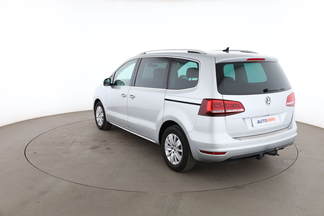 Volkswagen Sharan 2.0 TDI BlueMotion Tech Confortline DSG6 — photo 3