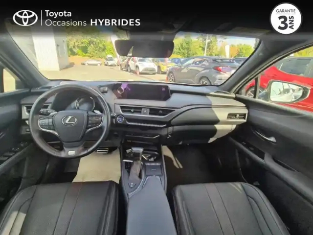 Lexus Ux 250h 4wd f sport — photo 8