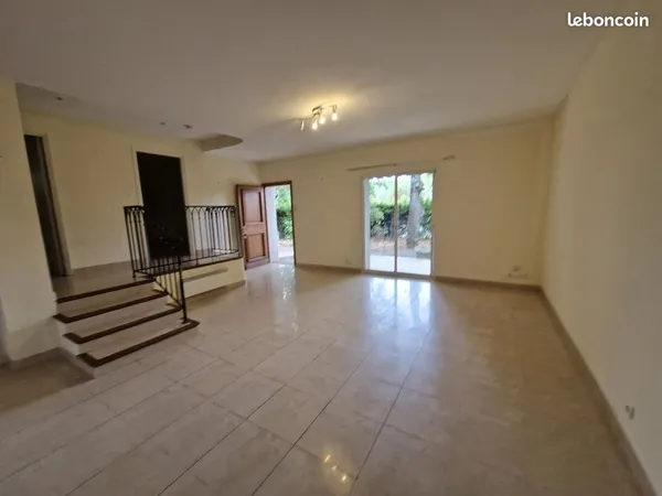 Appartement 3 pièces 98 m²
