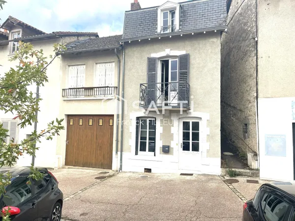 Au centre bourg, charmante maison prés de tout