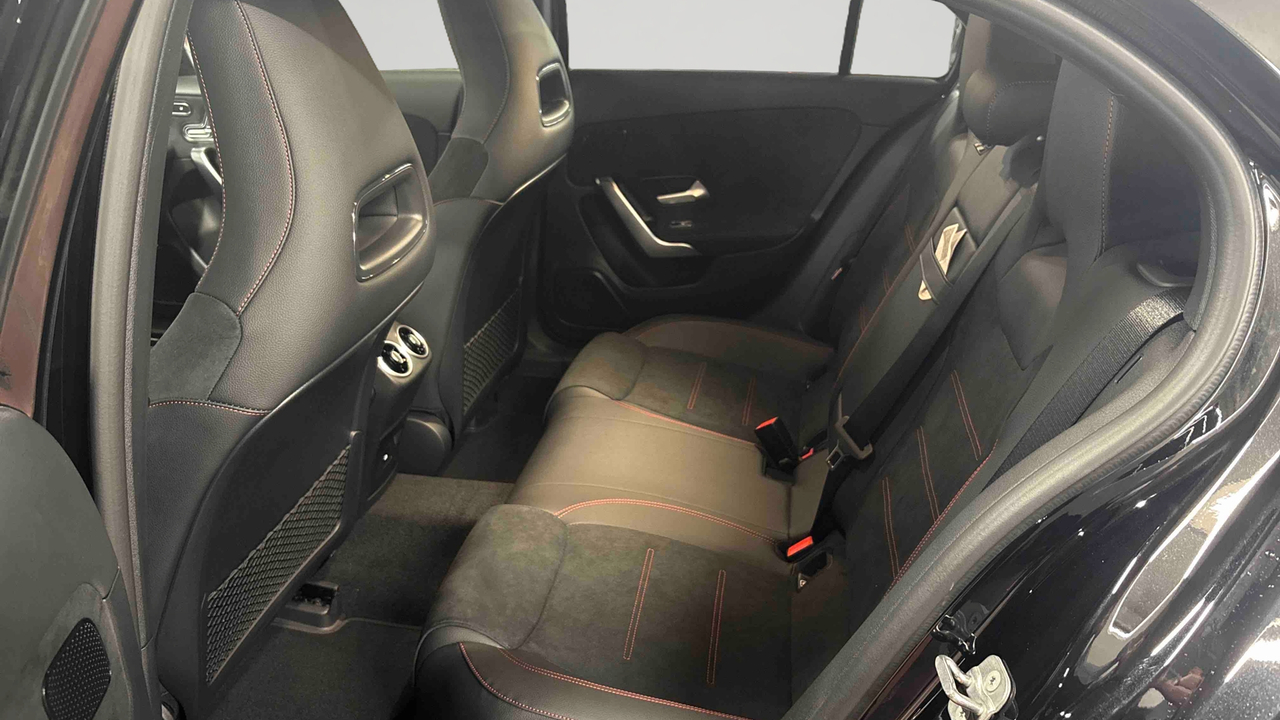 Mercedes Classe A 250 e Hybrid EQ 8G-DCT — photo 12