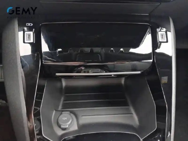 Peugeot 2008 hybrid 145 e-dcs6 — photo 21