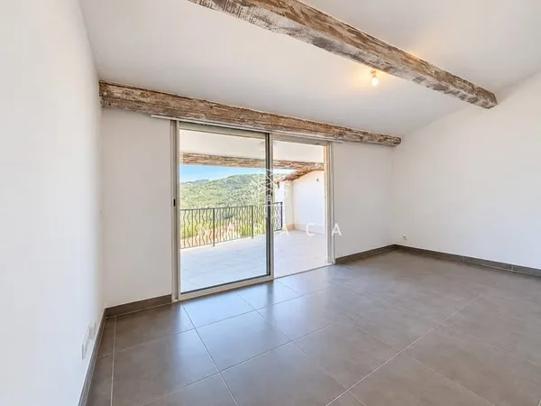 APPARTEMENT VILLAGE - À VENDRE