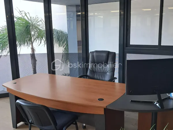 Bureaux 1 pièce 116 m²
