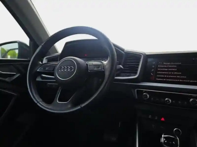 Audi A1 sportback 25 tfsi 95ch business line s tronic 7 — photo 30