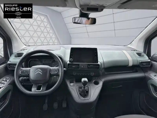 Citroën Berlingo taille m puretech 110 s&amp;s bvm6 — photo 8