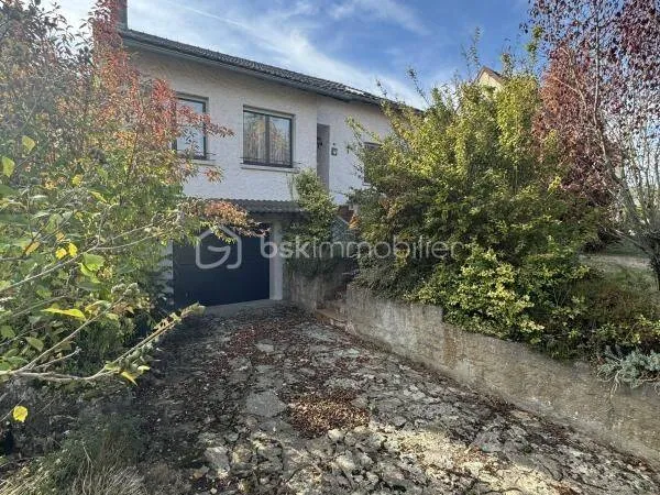 Maison 8 pièces 130 m²