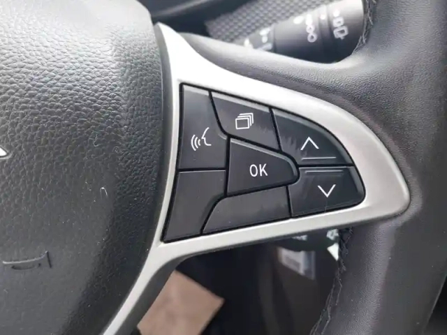 Dacia Sandero tce 90 gsr2 — photo 24