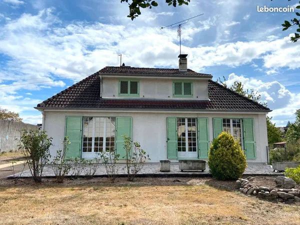 Maison à vendre à Gueugnon - Proche des commerces