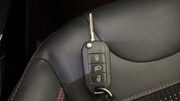 Peugeot 2008 1.2 PureTech 130ch GT Line S&S — photo 16