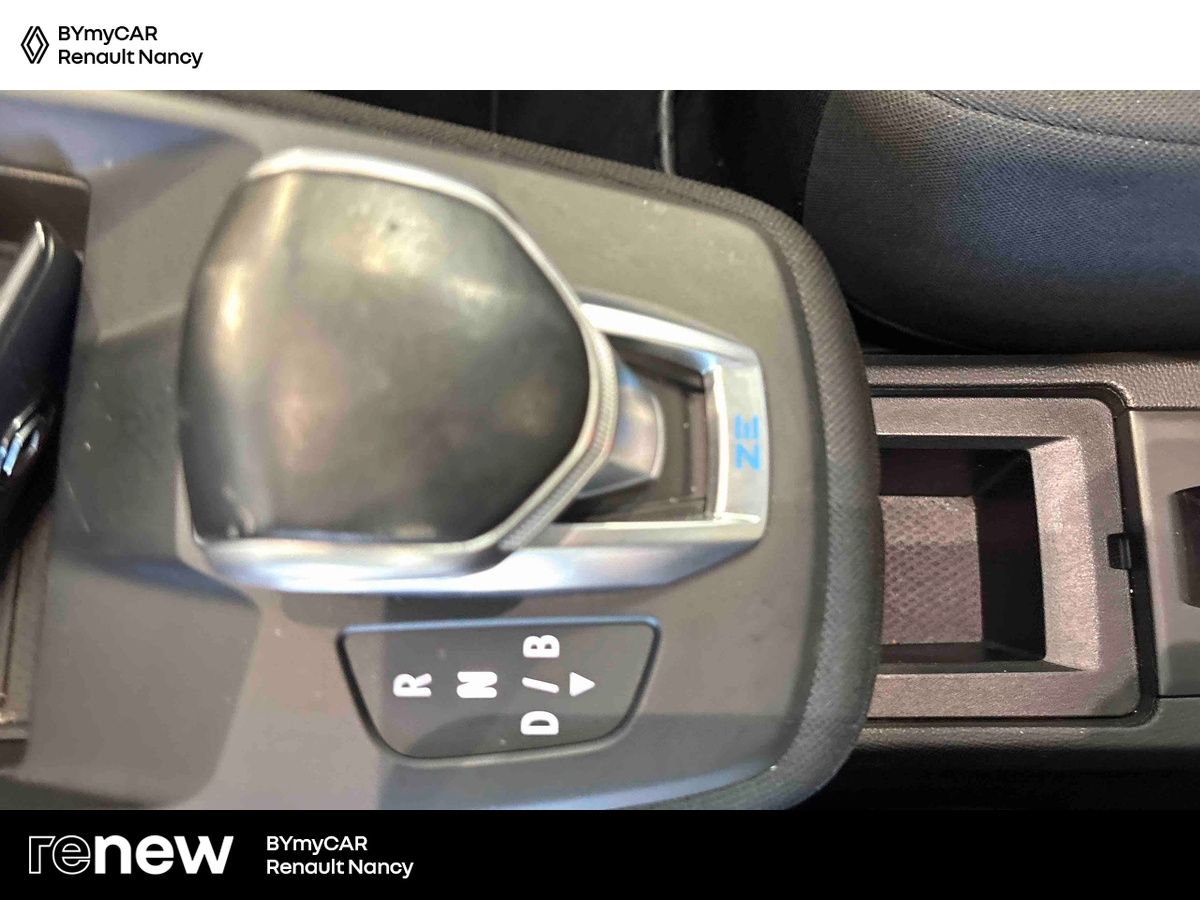 Renault Zoe R110 - 22B — photo 18