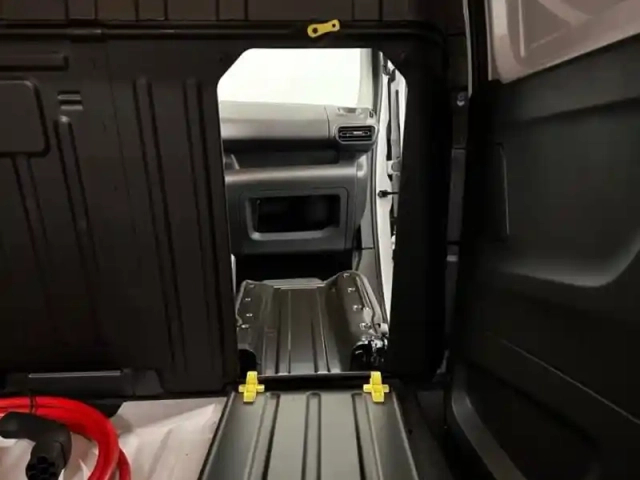 Citroën Berlingo van m 800kg electrique 136ch batterie 50 kwh — photo 8