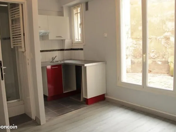Studio 2 pièces 19 m²
