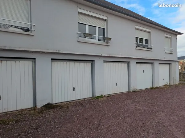 Garage box 18 m2