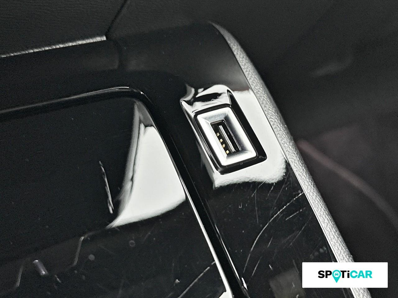 Peugeot 2008 1.2 puretech 130ch s&s gt eat8 — photo 16