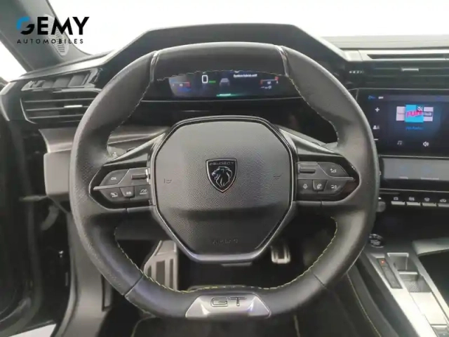 Peugeot 308 phev 180 e-eat8 — photo 13