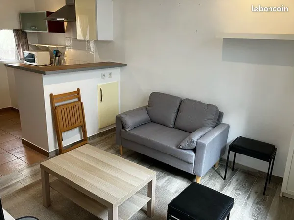 Studio meublé
