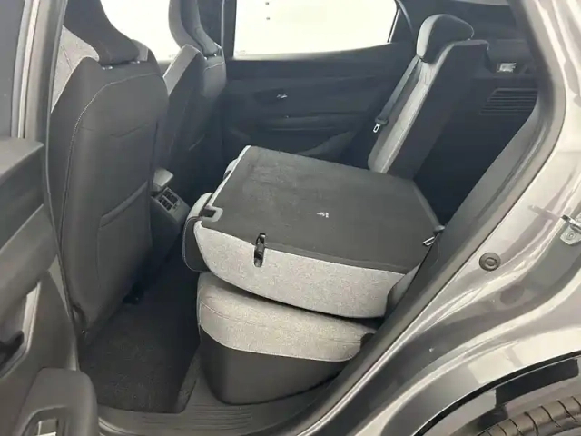 Renault Megane e-tech ev40 130ch standard charge — photo 55