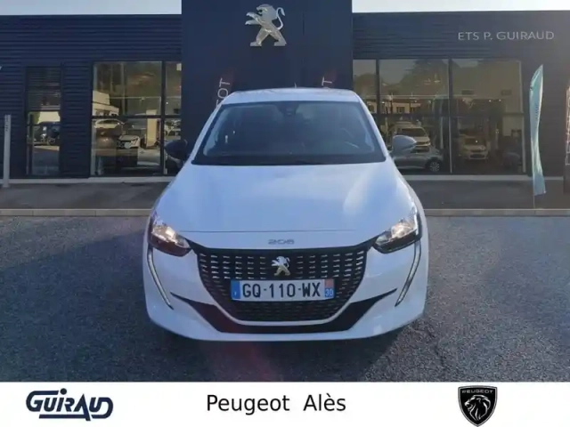 Peugeot 208 puretech 100 s&amp;s bvm6 — photo 3