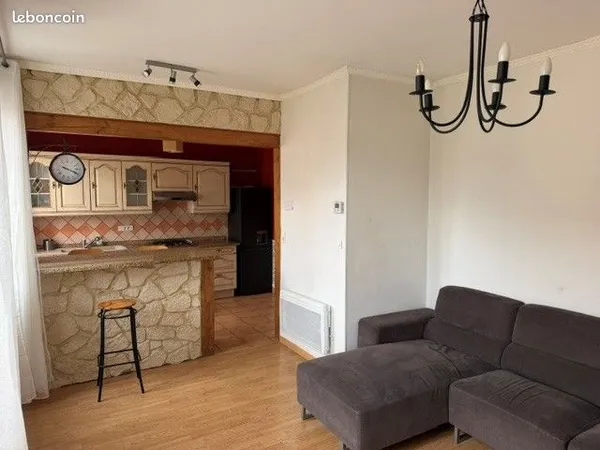 Appartement T4 meublé