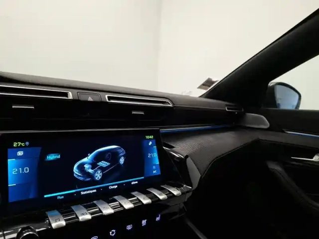 Peugeot 508 sw hybrid 225 e-eat8 — photo 33