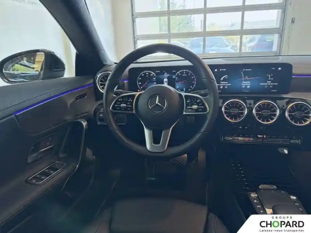 Mercedes Cla shooting brake 200 7g-dct — photo 2