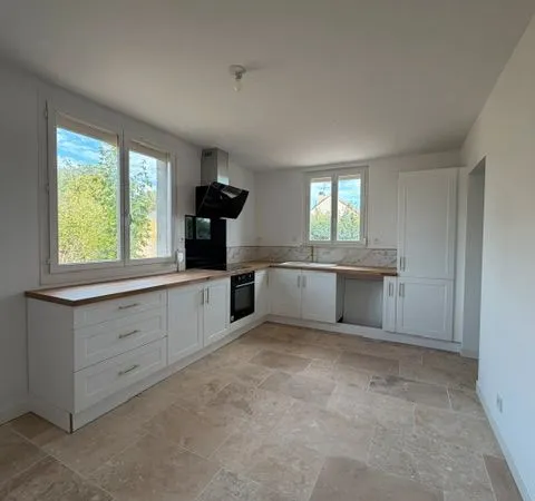 Maison rénovée à TRECLUN