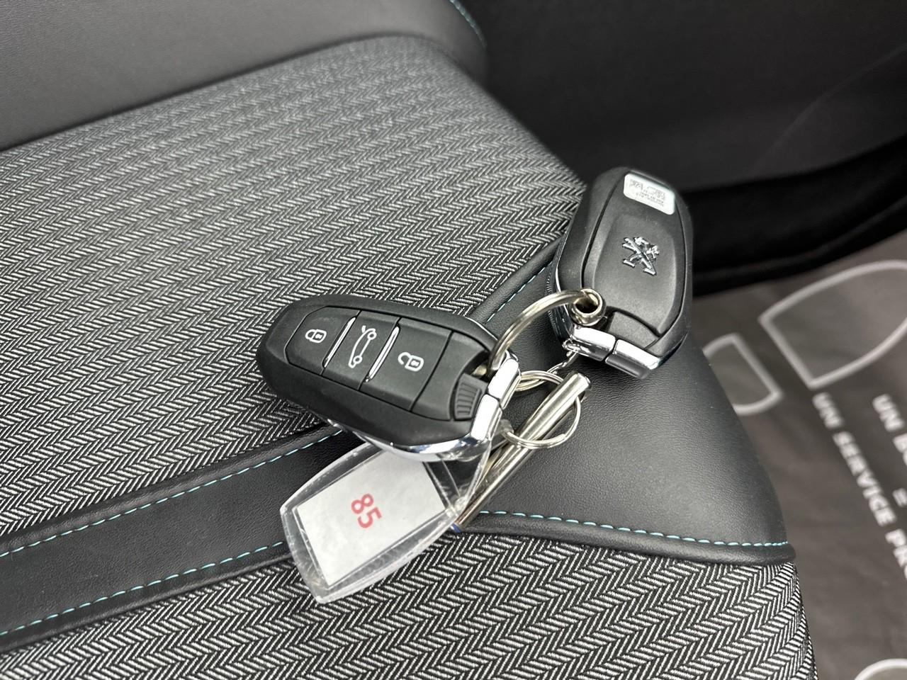 Peugeot 3008 hybrid 225 e-eat8 allure business — photo 33