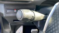 Peugeot 3008 HYBRID4 300ch GT e-EAT8 — photo 23