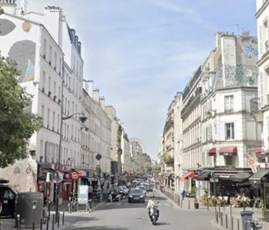 Boutique 1 pièce 85 m²