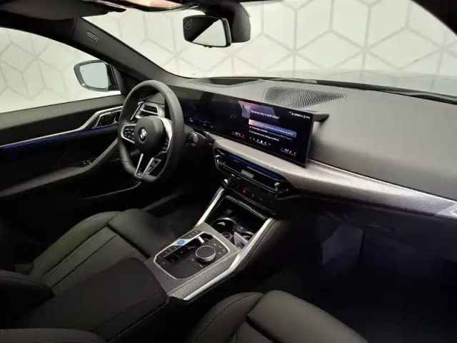 Bmw I4 edrive40 — photo 25