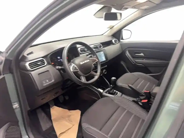 Dacia Duster eco-g 100 4x2 — photo 19