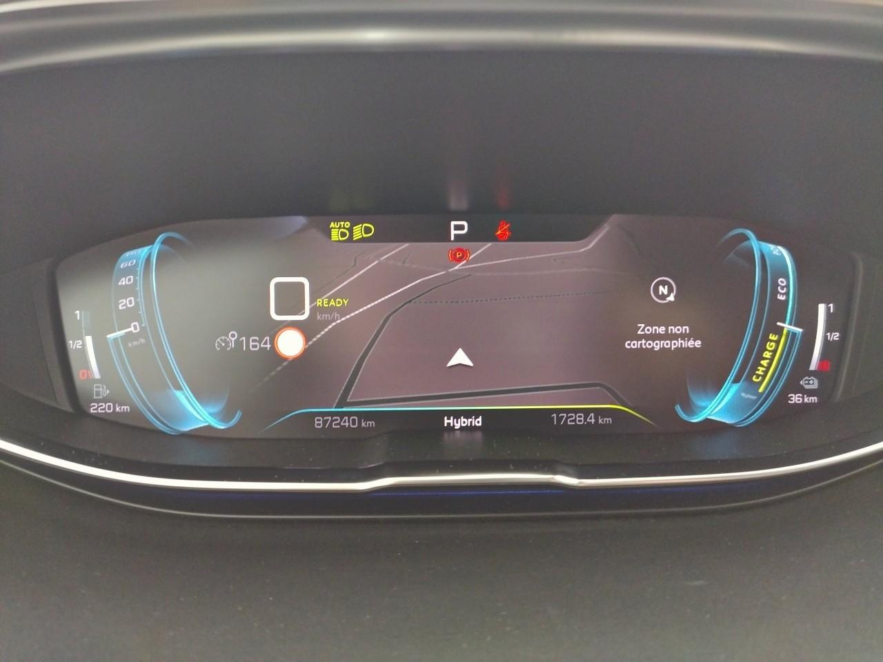 Peugeot 3008 hybrid 225 e-eat8 allure pack — photo 18