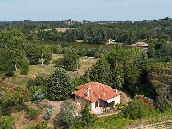 Maison 7 pièces 151 m²
