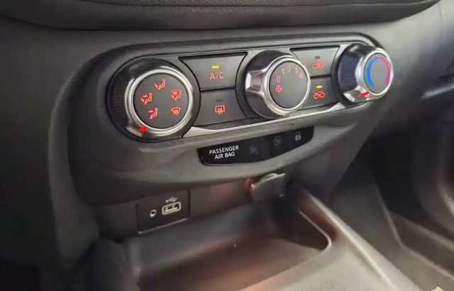Nissan Juke dig-t 114 — photo 37