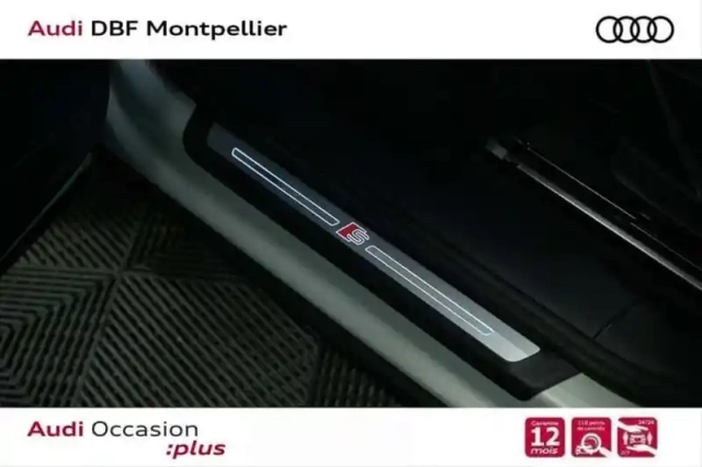 Audi Q3 35 tfsi 150 ch s tronic 7 s line — photo 3