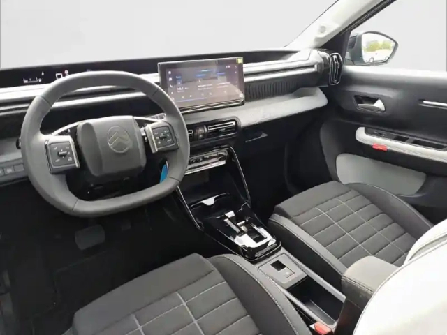 Citroën C3 hybride 110 ch automatique — photo 8