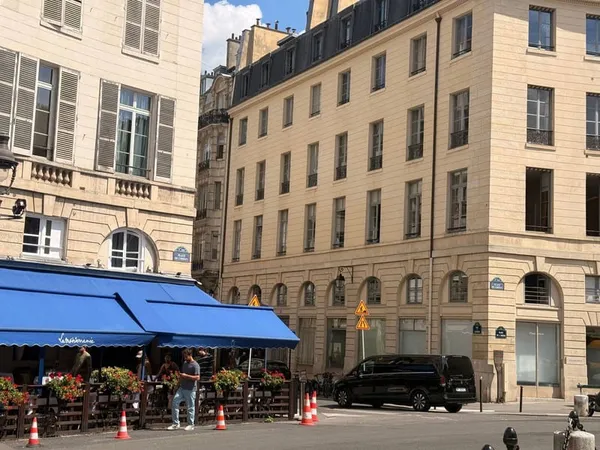 Boutique 74 m²
