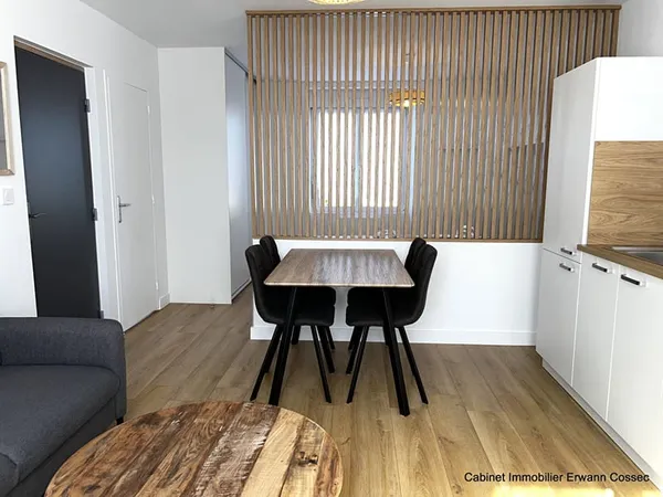 GUILVINEC - T1 BIS - TOUT ACCESSIBLE A PIED