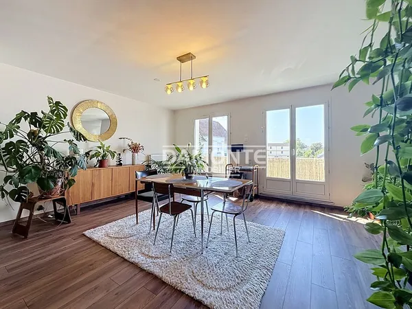 TROYES Bel appartement de 98 m2 avec balcon et 3 chambre
