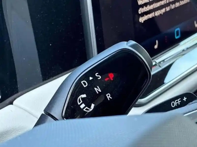Volkswagen Tiguan 1.5 ehybrid 204ch dsg6 elegance — photo 10