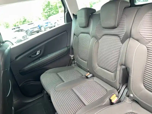 Renault Scenic grand  tce 140 edc — photo 29