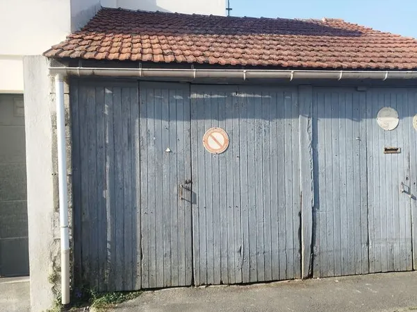 Garage +30m2 (centre ville)